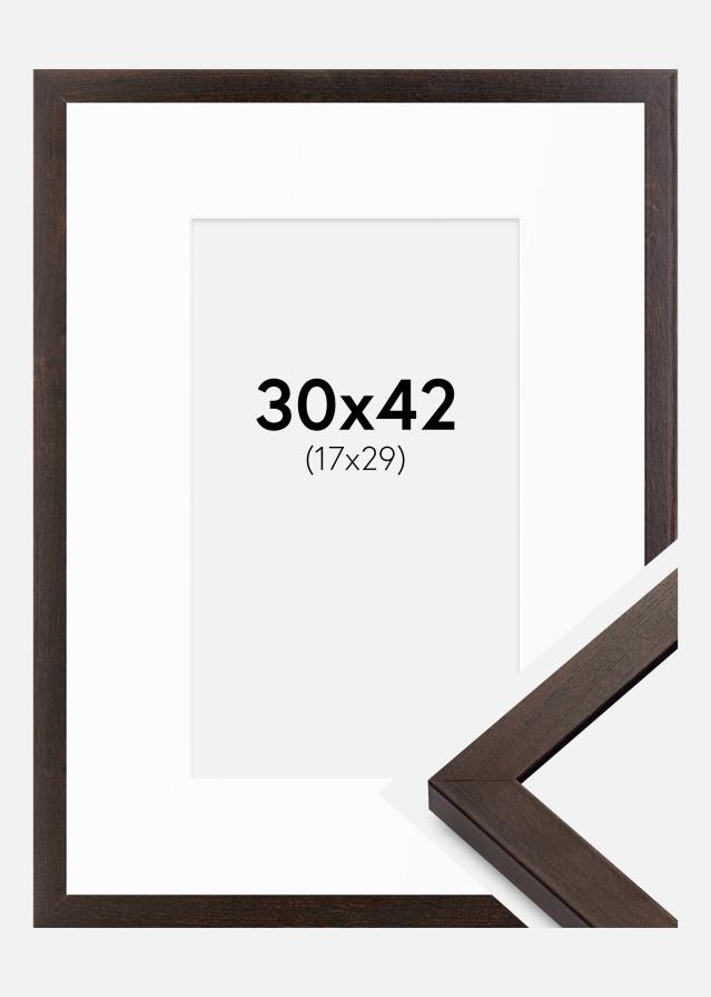 Ramă Selection Nuc 30x42 cm - Paspartuuri Alb 18x30 cm