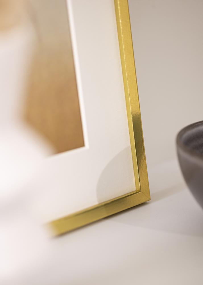 Ramă aurie îngustă 40 x 50 cm