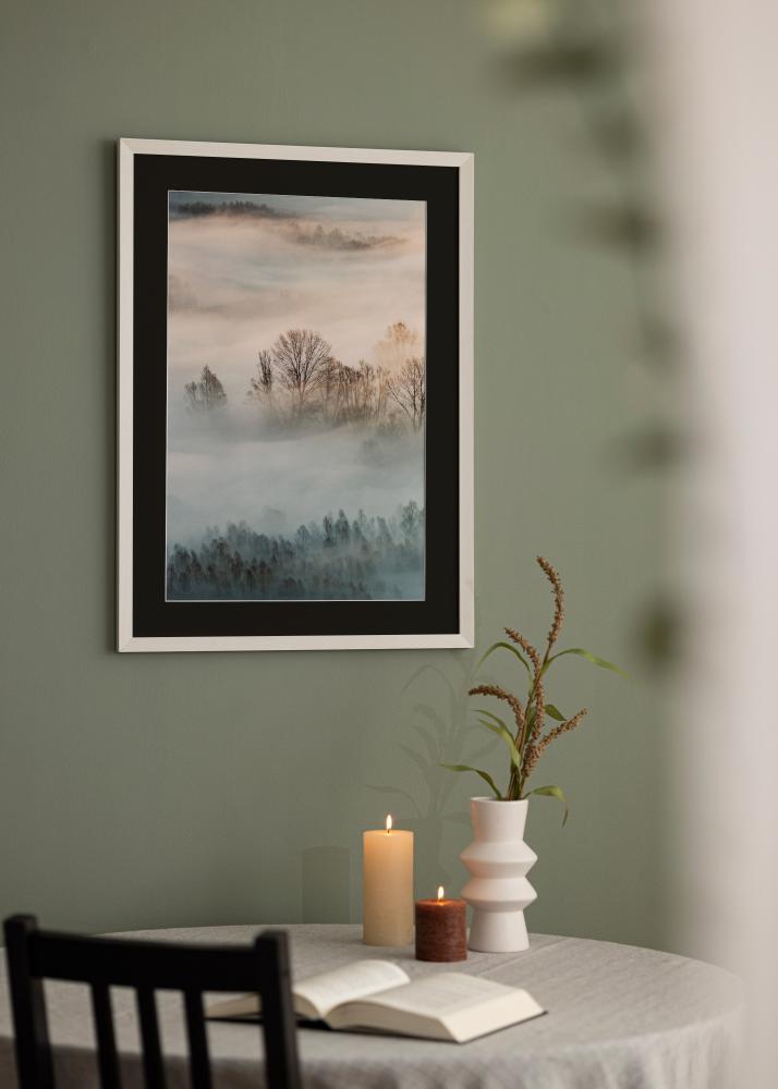 Ramă Fiorito Alb 40x60 cm - Paspartu Negru 25x50 cm