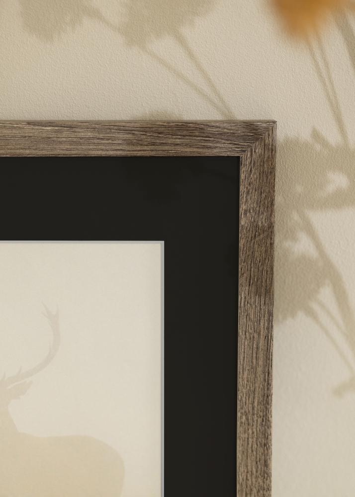 Ramă Fiorito Nuc 30x40 cm - Paspartu Negru 21x30 cm