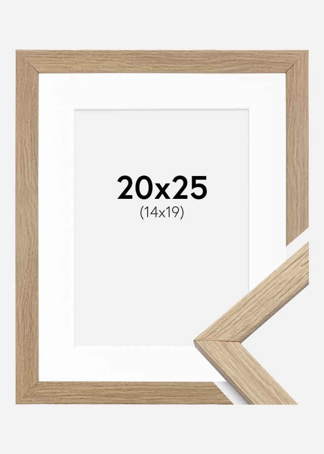 Ramă Stilată Stejar 20x25 cm - Paspartu Alb 15x20 cm