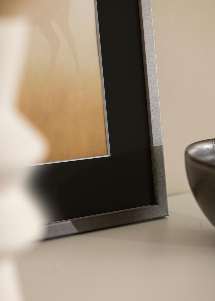 Ramă Edsbyn Grafit 40x60 cm - Paspartu Negru 32,9x48,3 cm (A3+)