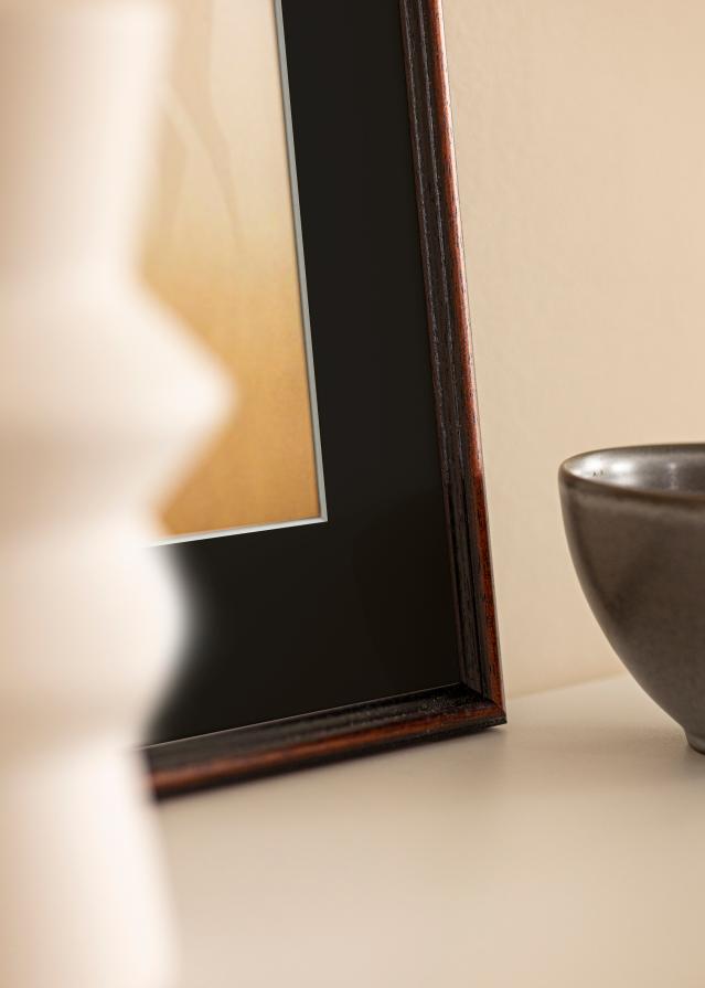 Ramă Horndal Nuc 45x60 cm - Paspartu Negru 30x45 cm