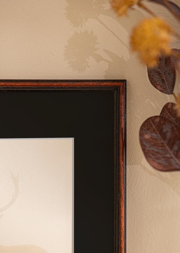 Ramă Horndal Nuc 24x30 cm - Paspartu Negru 18x24 cm