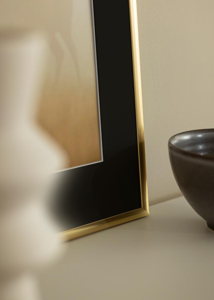 Ramă New Lifestyle Shiny Gold 15x20 cm - Paspartu Negru 4x5 inches