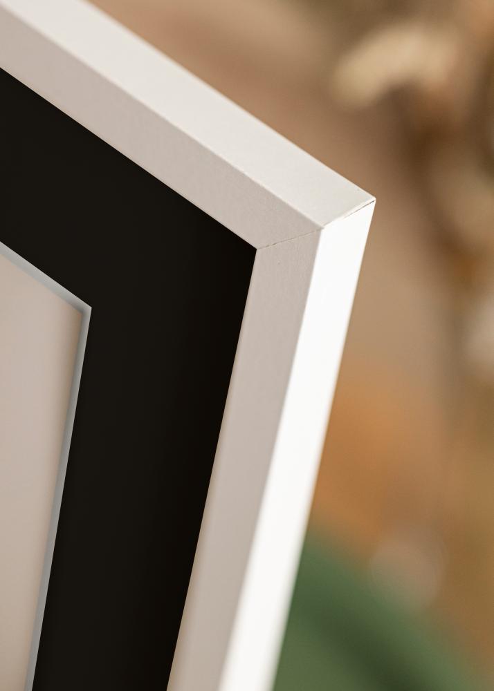 Ramă Trendy Alb 20x25 cm - Paspartu Negru 14x18 cm
