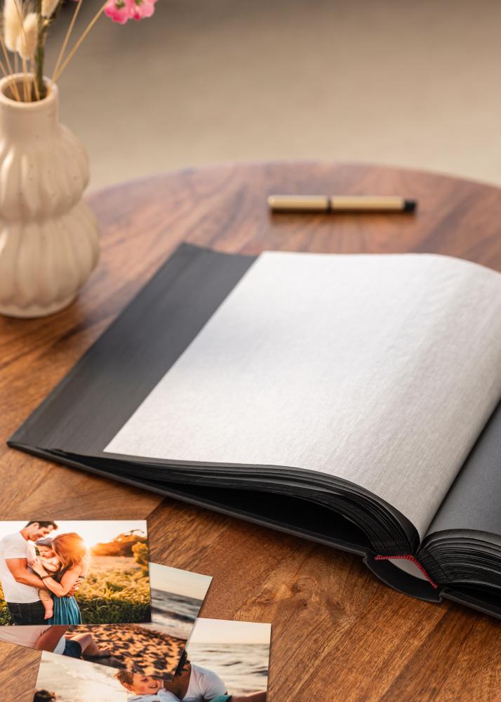 Wiro Album Negru - 30x30 cm (100 Negre Pagini / 50 foi)