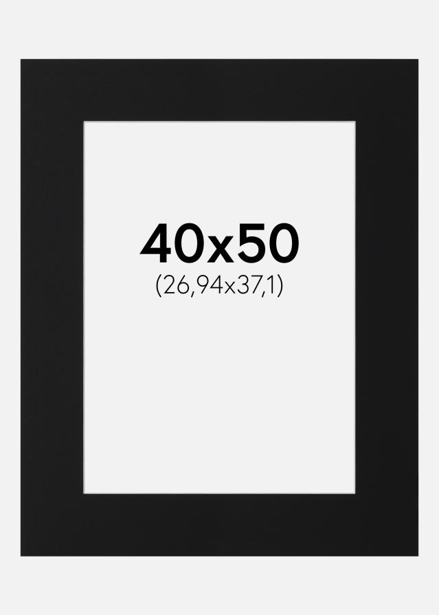 Paspartu Negru Standard (Miez Alb) 40x50 cm (26,94x37,1)