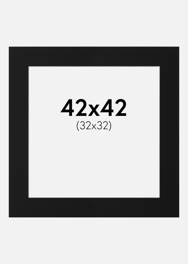 Paspartu Negru Standard (Miez Alb) 42x42 cm (32x32)