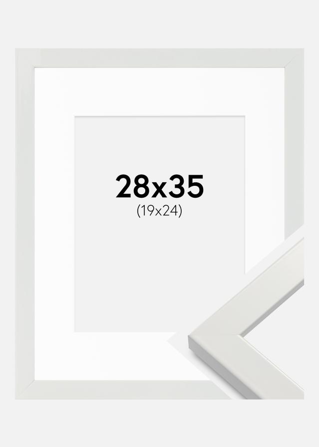 Ramă White Wood Glossy 28x35 cm - Paspartu Alb 20x25 cm