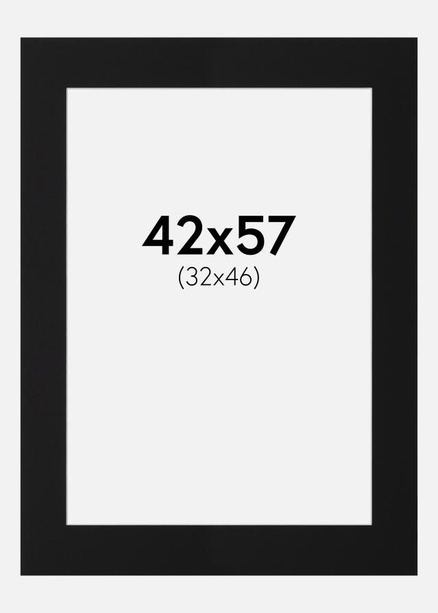 Paspartu Negru Standard (Miez Alb) 42x57 cm (32x46)