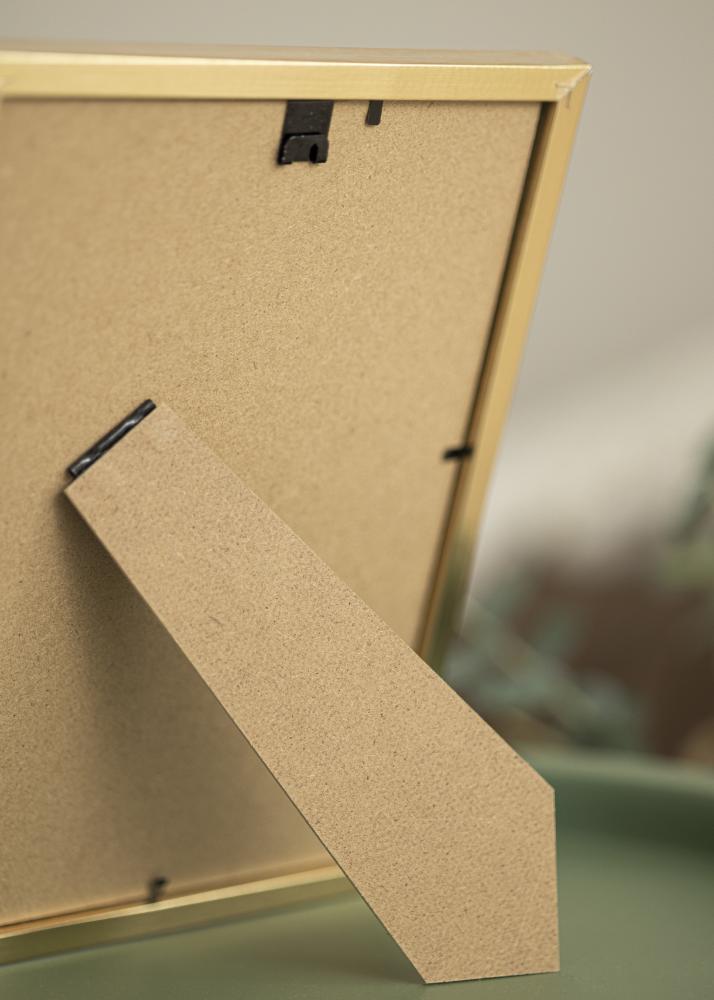 Ramă Trendy Auriu 20x25 cm - Paspartu Negru 14x18 cm