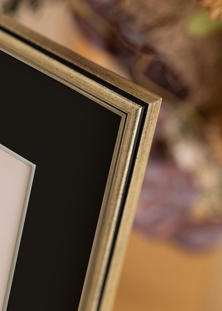 Ramă Horndal Argintiu 24x30 cm - Paspartu Negru 18x24 cm