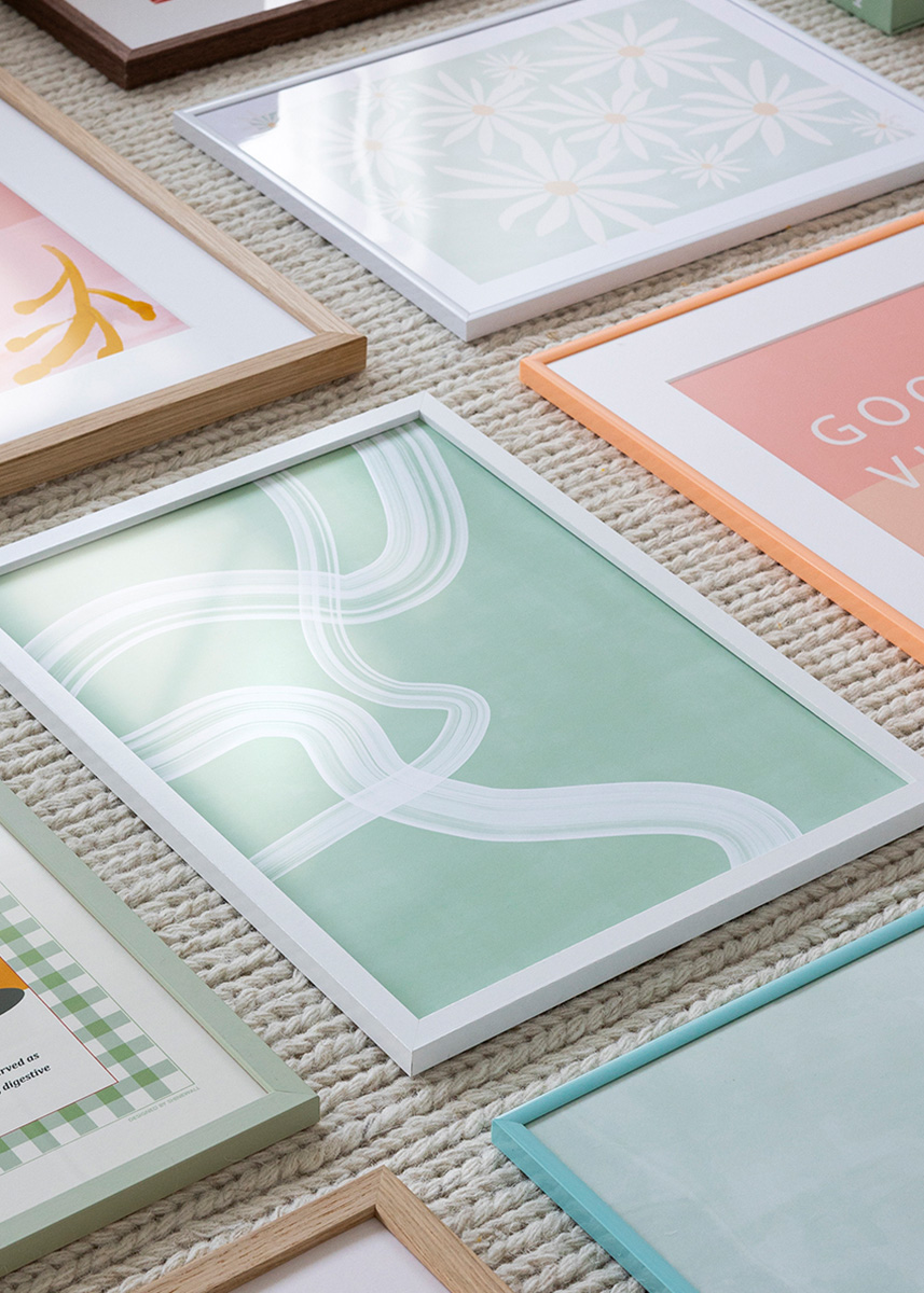 Vezi toate cele 25 de culori »