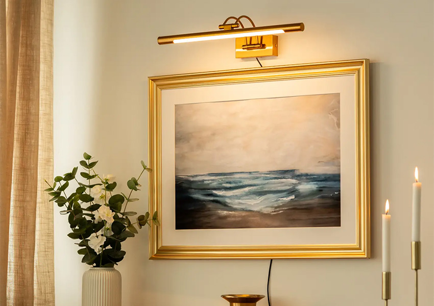 Corpuri de iluminat pentru tablouri